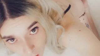 Underwear Breezy enjoys to be pulverized