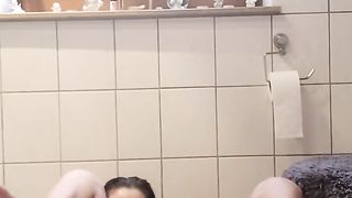 She-Creature mit fake penises am Spielen 1 teil