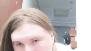 Fake Penis joy in high high-heeled shoes