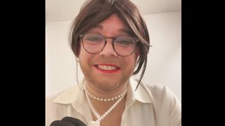 Sissy Sandra individual story saying