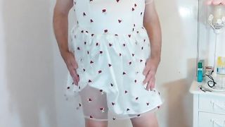 Sissy tv crossdresser in nice sundress