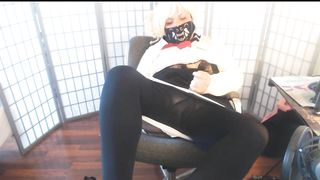 Tiny Toga Breezy Humps herself with 7inch Faux-Cock (music by bensound)