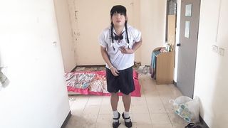 Intro solo nubile transgirl thai college
