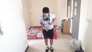 Intro solo nubile transgirl thai college
