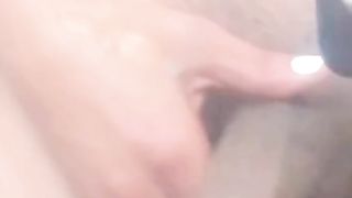 SHE-MALE BIG BLACK COCK MIRROR WANK OFF