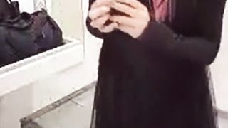 Personal shoot Movie of a masculine daughter-in-law fapping in a public restroom