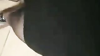 Andando de salto alto