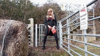 Transgender Princess Solo Have Fun By The Railway