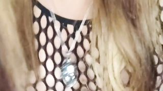 She-Male faps off for a brilliant stranger - Jerk Off Instructions -