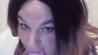 Crossdresser fights with faux-cock