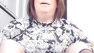 Nicki-Crossdress in marvelous Stocking & Sundress taunting her Manmeat - Crossdresser - Transvestit