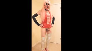 Pink haired slut in silver leggings