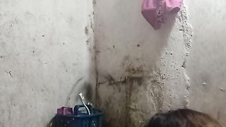 Naligo ang Reyna ng kalaswaan