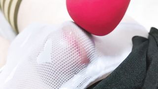 Close Up Money-Shot2