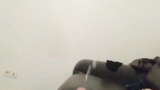 Sissy bibi Jizzing in cut-offs