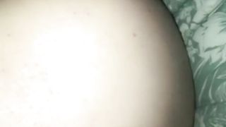 Teenager hoe with a taut slot