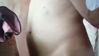 Magpasikat gyud siya