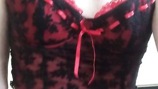 Sissy breezy Cindy drinks her jizm