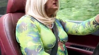 Fledgling crossdresser Kellycd2022 wondrous cougar luving an afternoon drive tugging her sissy gurl trunk with money-shot