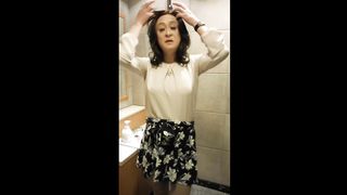 Wonderful crossdresser milked off in a rest apartment