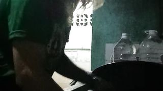 Labandera na si Reyna