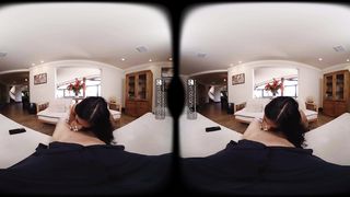 VRB Trans Isabella Fontanelli pulverize meeting with a she-male from the app VR Pornography