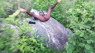 Sam ke samy me me jangl me ghumne gayi thi to vaha pe bahut howdy sundar jangl tha our mera guy me injay ka fellow hone lagi our me pu