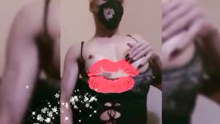 latina transgirl lady getting off