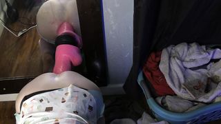 HEADPHONE WARNING Teaching arse to take XL Atlas Mr Hanky Fucktoy deeper, painal gape