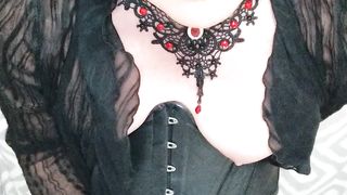 Sumptuous trans woman jizzes on her tights