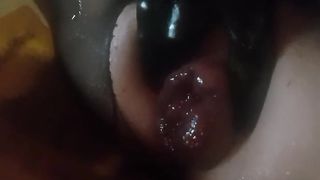 Black haired rosebutt pumping
