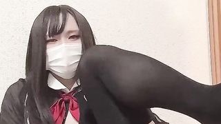 男性メイドがアナルオナニーしてオナニーする動画
