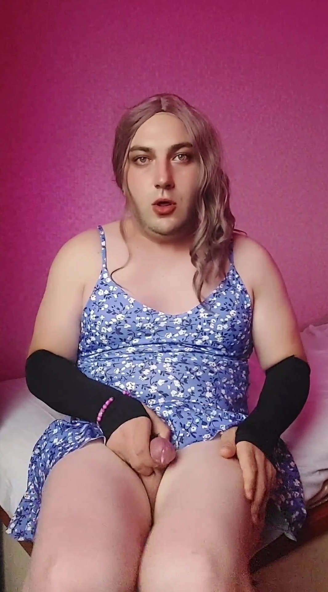 THE GREATEST MILKING ULTRA-CUTE CROSSDRESSER STUNNER BLONDIE MODEL MEATY  BOOTIE YAM-SIZED BEEF WHISTLE SLEEK