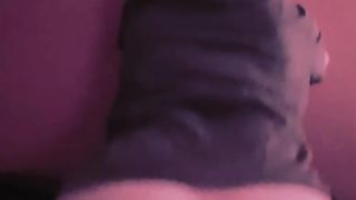 Screwing fuck stick with gym cut-offs