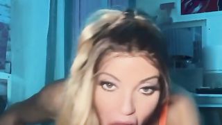 PRETTY ENCOUNTERED TRANSSEXUAL DEEP THROATING MANSTICK