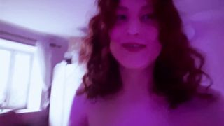 Нюд влог трансухи (румтур) Naked Russian Trans dame apartment trip v-card box speculum