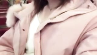 カフェで可愛い射精する