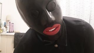 Love Glove Woman locked in Rubbers Greatest rubber hood for two hours