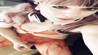 Uber-Sexy t-model wixx