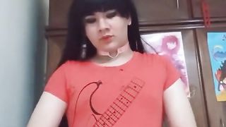 Femboy demonstrating her groin