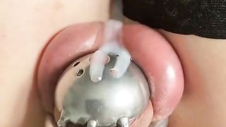 Crossdresser jizzing in v-card