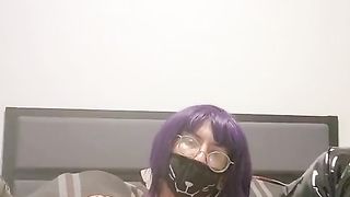 hotty in some tall culos, plays with herself for her devotees