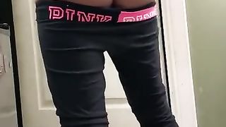 Attempting,on,gf,clothes