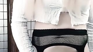 Ginormous chisel Mistress flashes off and flaunts ample tgirl boner