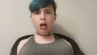 Missy proves railing faux-cocks isn't faggot