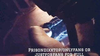 Head from immense culo she-creature dressed in bonnet