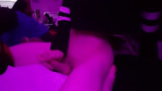 Mummy dry pulverizes her pillows ❤