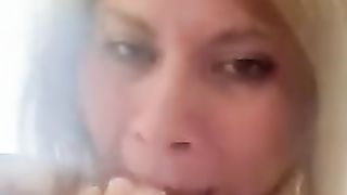 I love to gobble masculine soles when I pound