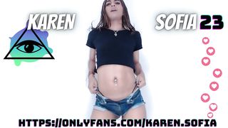 Trans railing a good-sized fake penis