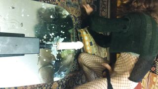 Bored sissy Lola plows herself rigid while parent is away